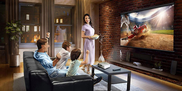 Epson home cinema projektör
