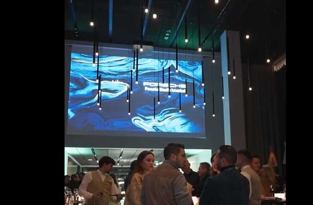 Porsche Studio İstanbul Projeksiyon ve Ses Sistemi Projemiz
